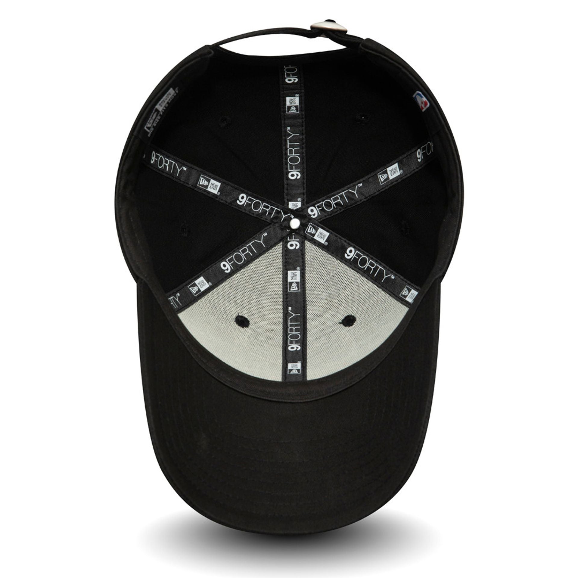 Chicago Bulls Essential Outline Black 9FORTY Cap