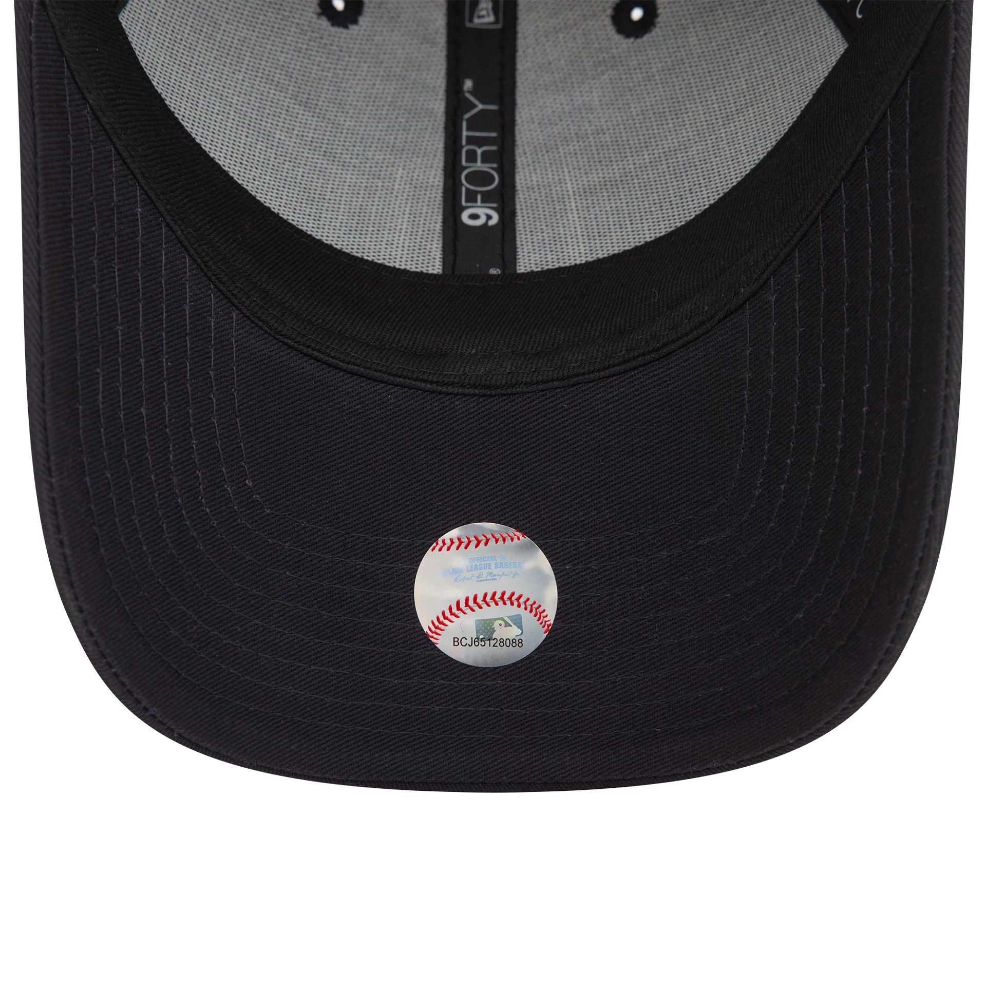 New York Yankees Metallic Patch Navy 9FORTY Adjustable Cap