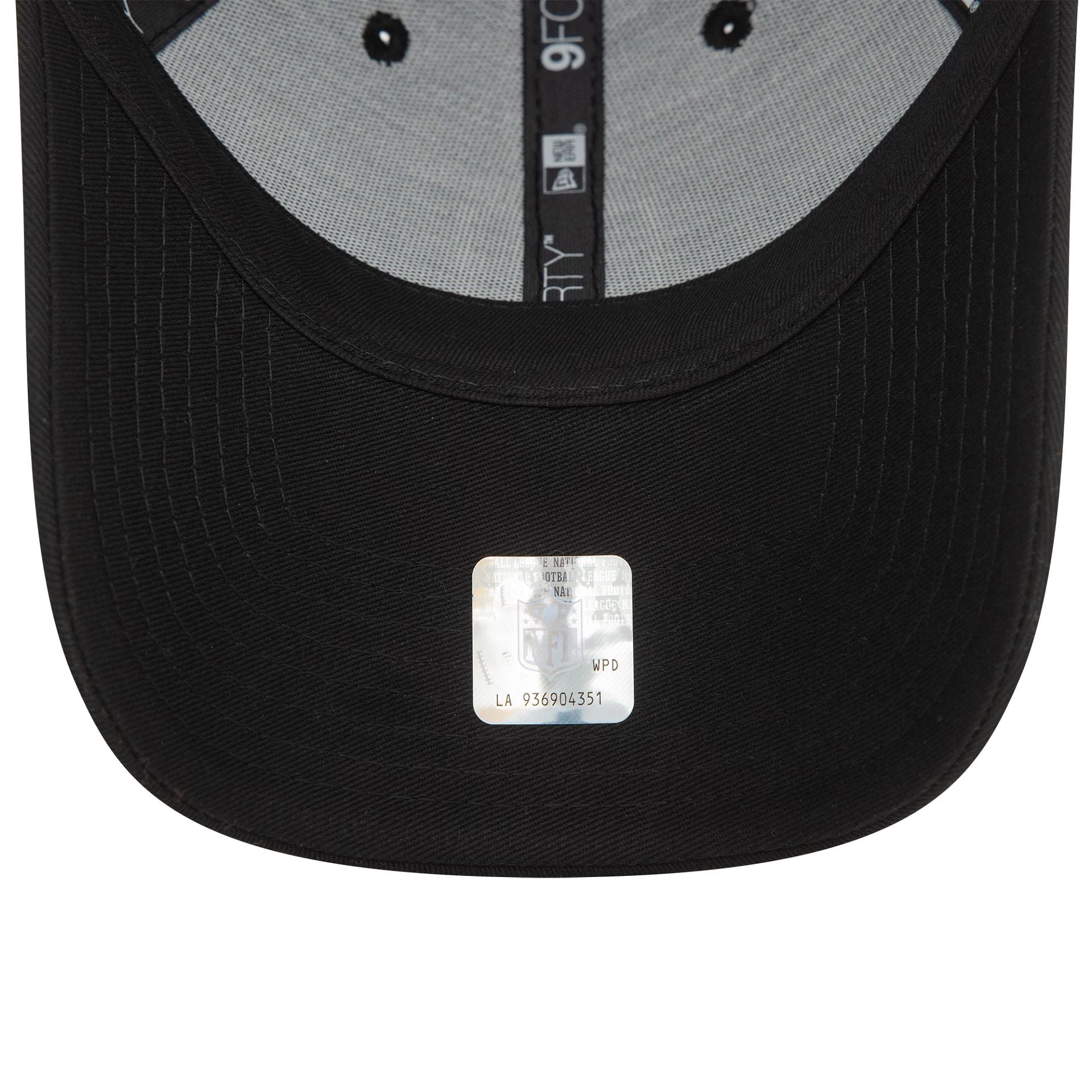 Las Vegas Raiders Metallic Patch Black 9FORTY Adjustable Cap