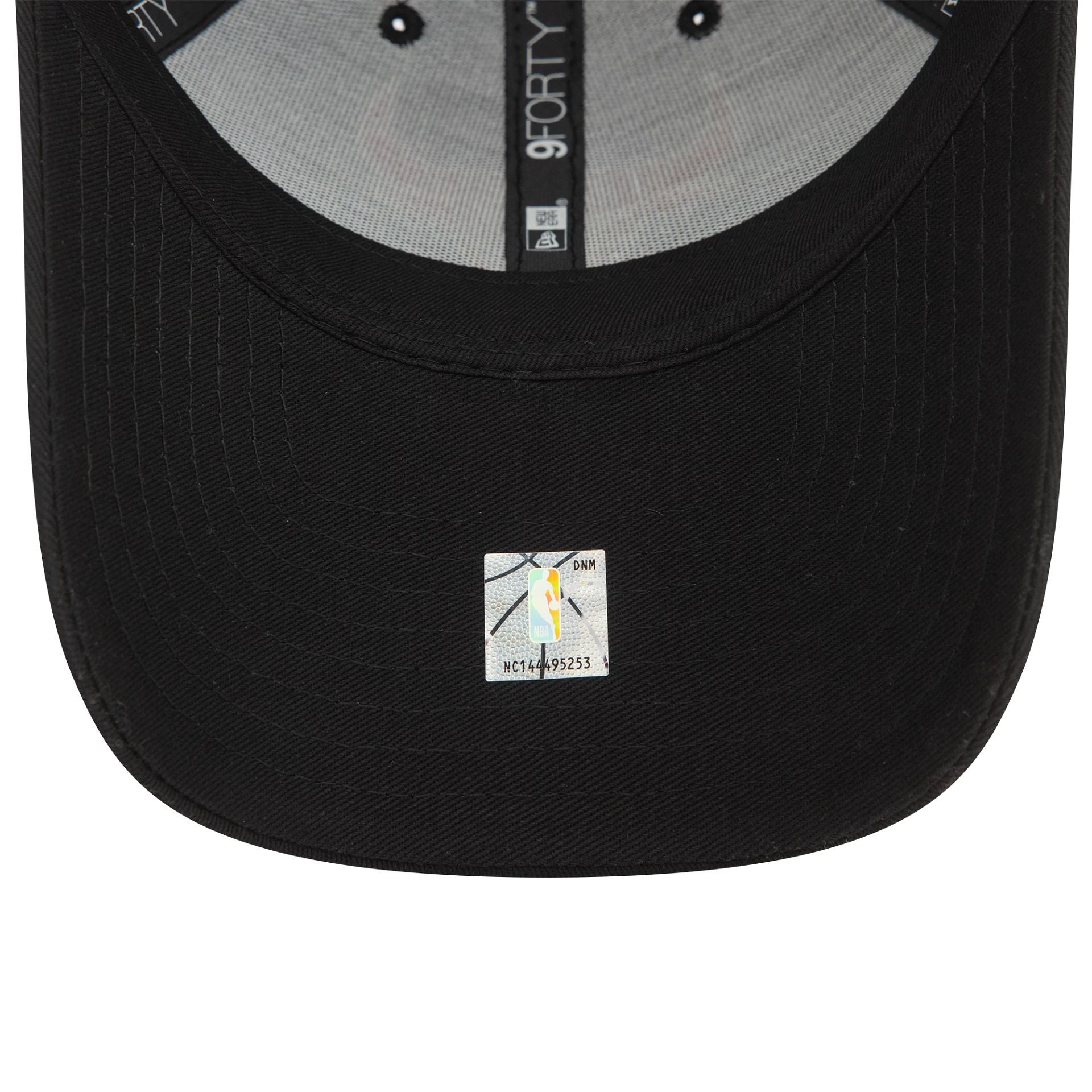 Chicago Bulls NBA Metallic Black 9FORTY Adjustable Cap