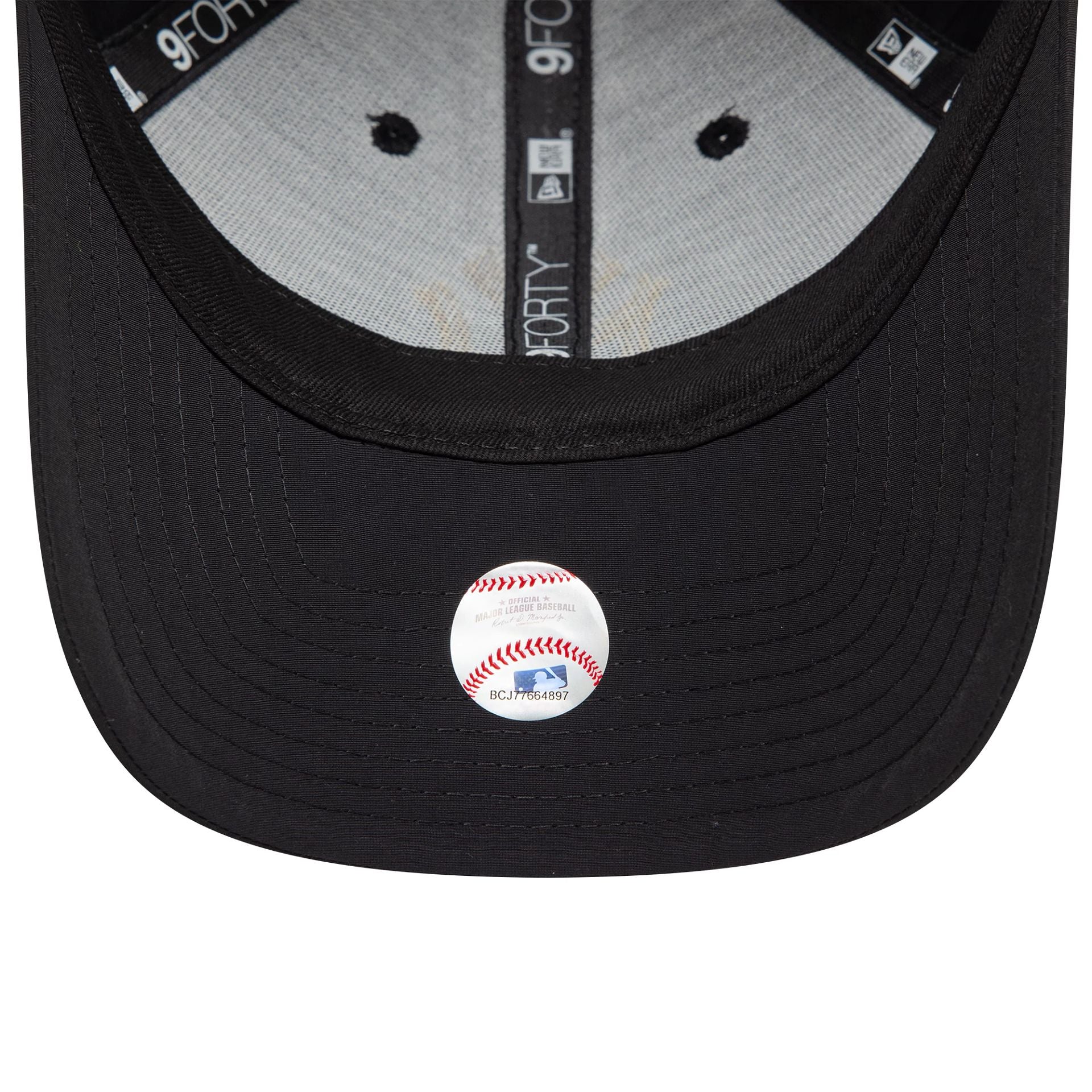 New York Yankees Recycled Black 9FORTY Adjustable Cap