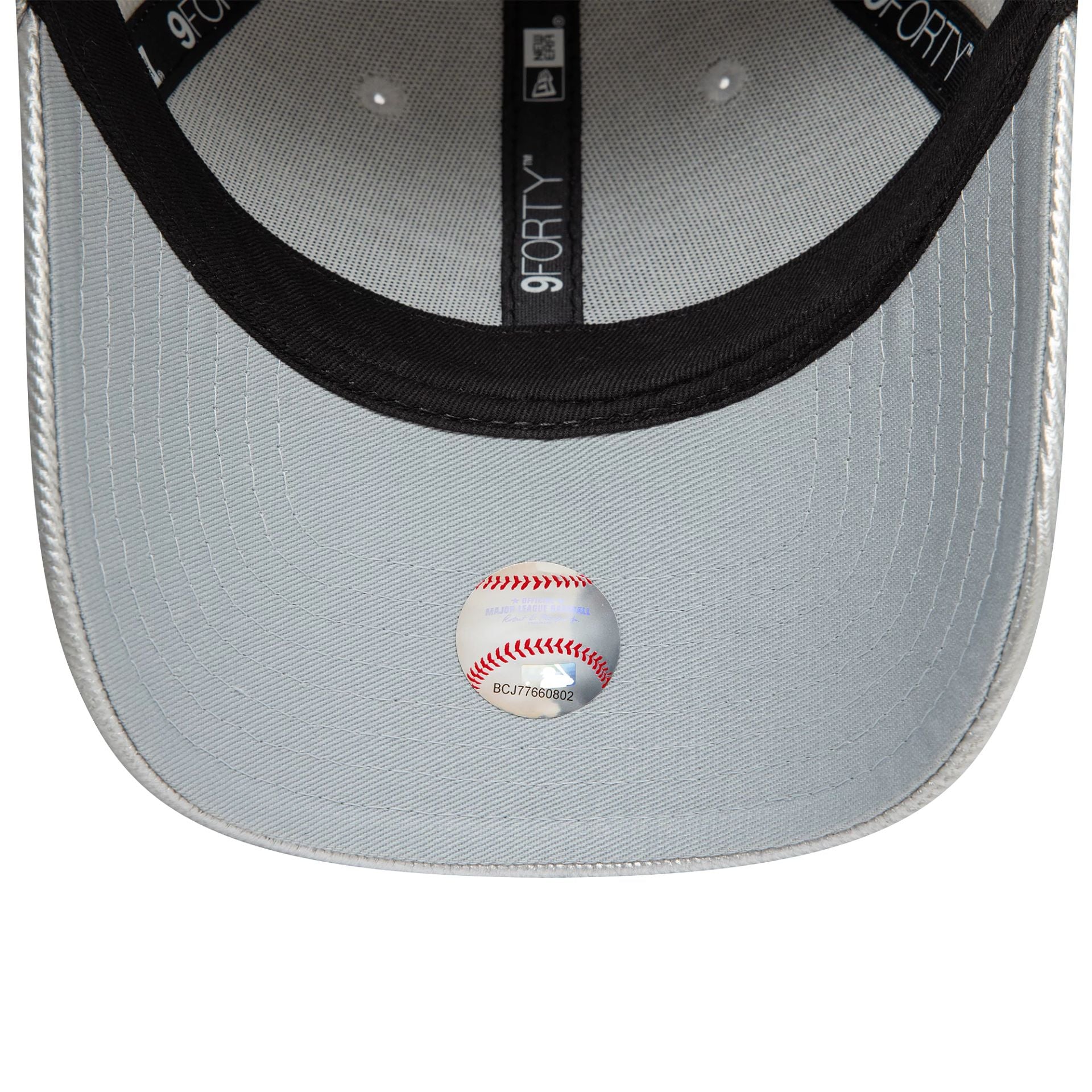 New York Yankees Womens Met Denim Silver 9FORTY Adjustable Cap