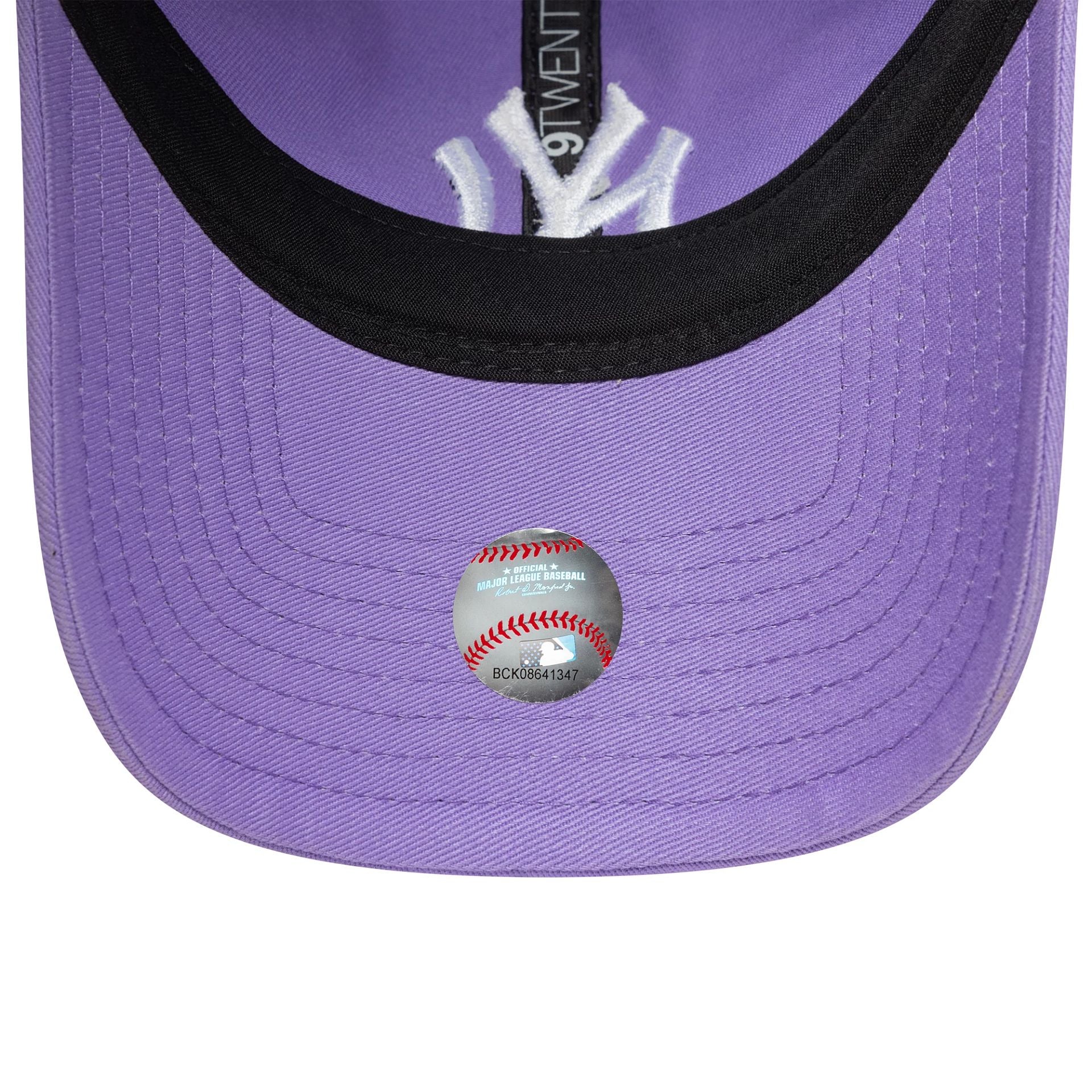 New York Yankees MLB League Essential Purple 9TWENTY Adjustable Cap