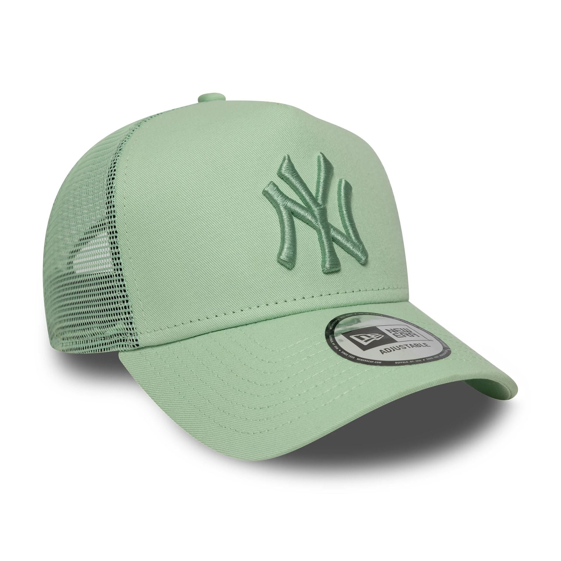 New York Yankees MLB League Essential Pastel Green 9FORTY A-Frame Trucker Adjustable Cap