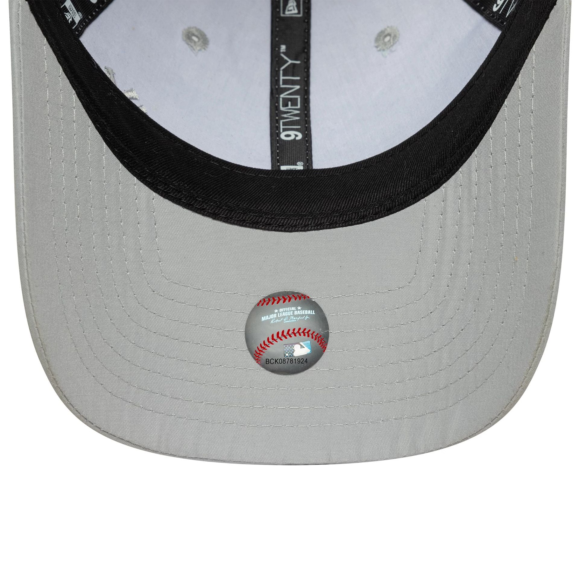 New York Yankees MLB Flawless Grey 9TWENTY Adjustable Cap