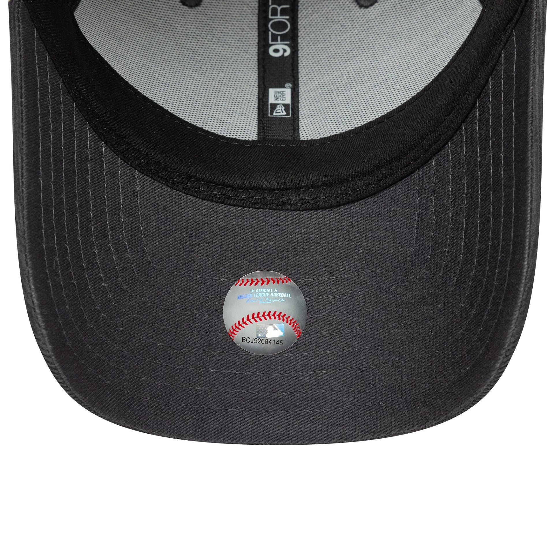 New York Yankees MLB Flawless Cord Grey 9FORTY Adjustable Cap