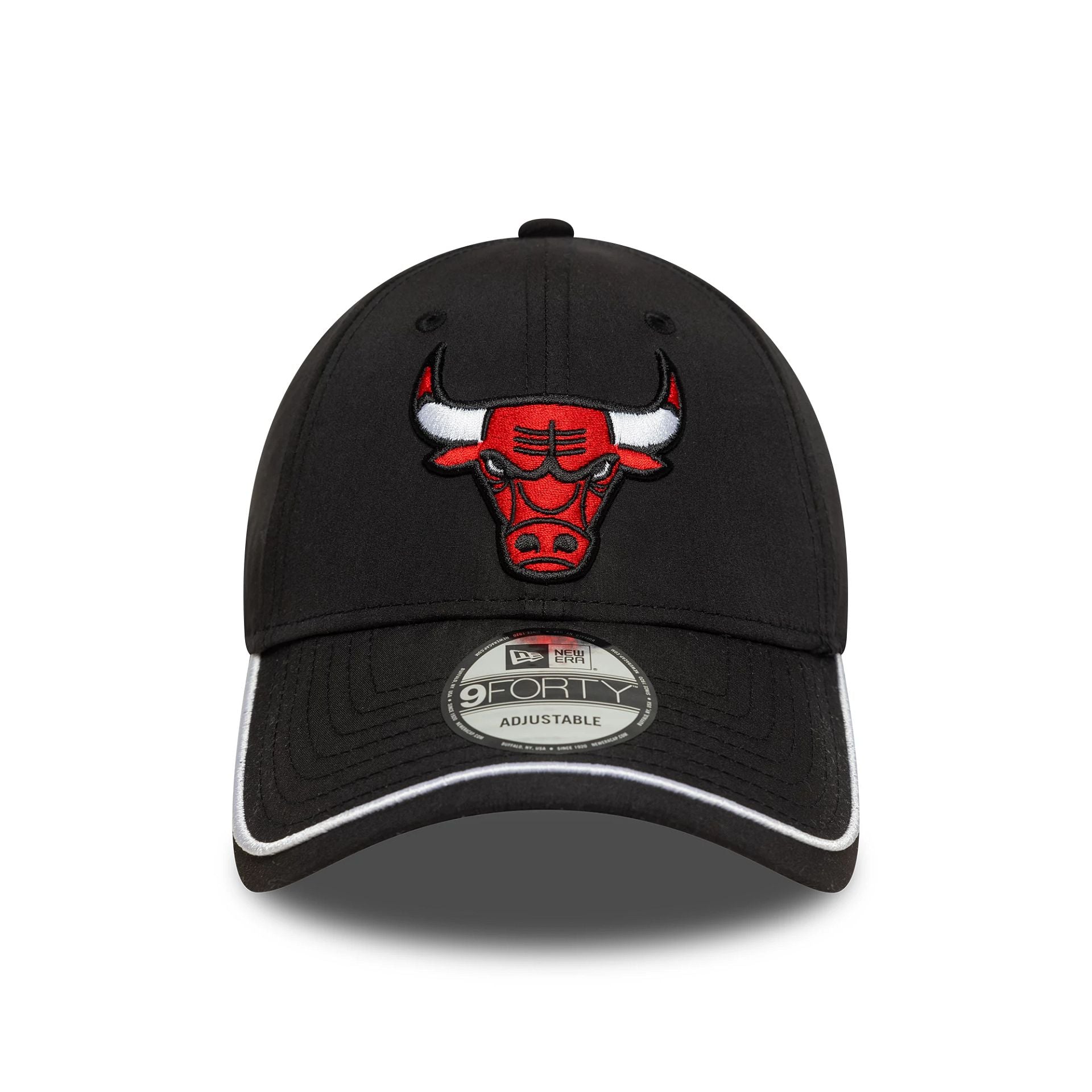 Chicago Bulls NBA Piping Black 9FORTY Adjustable Cap