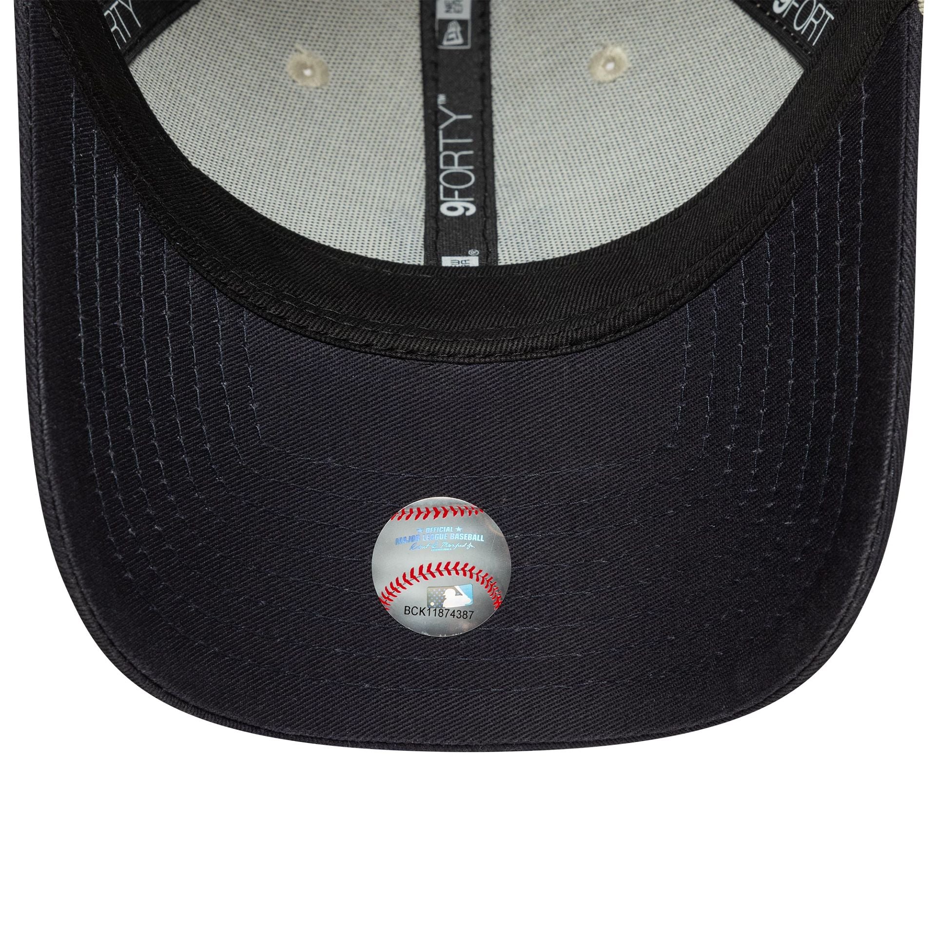 New York Yankees MLB Colour Block Cream 9FORTY Adjustable Cap