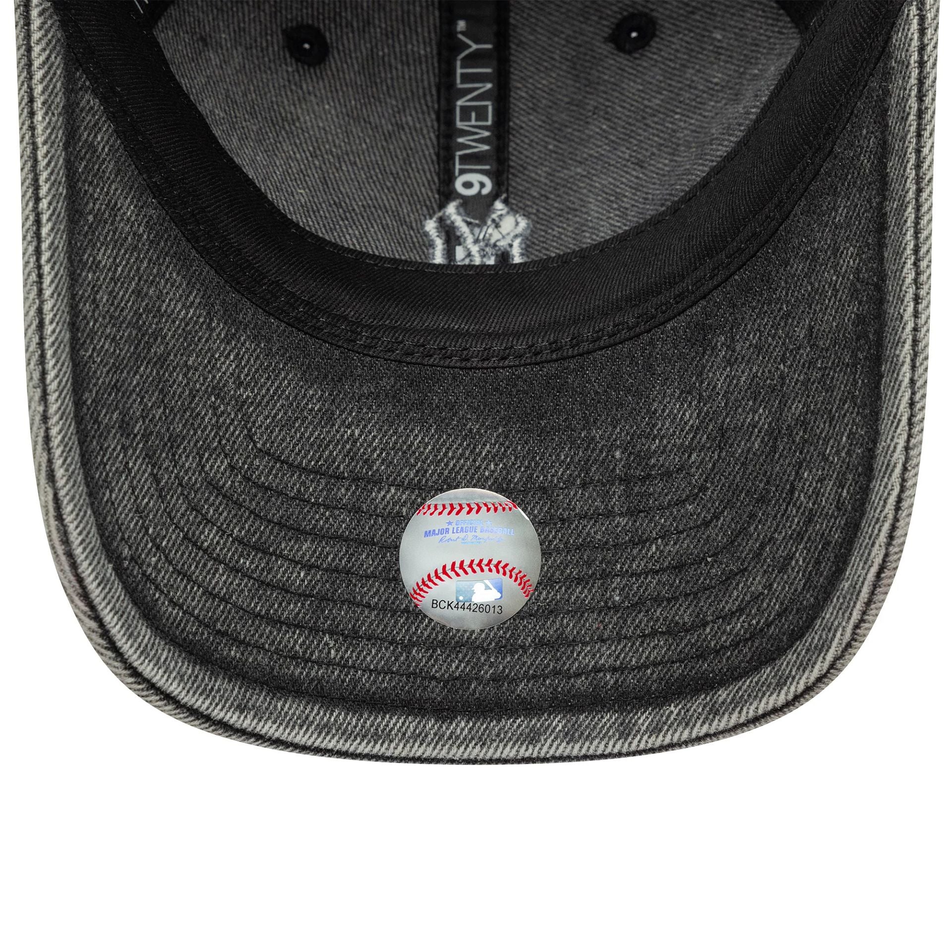 New York Yankees Womens MLB Denim Black 9TWENTY Adjustable Cap