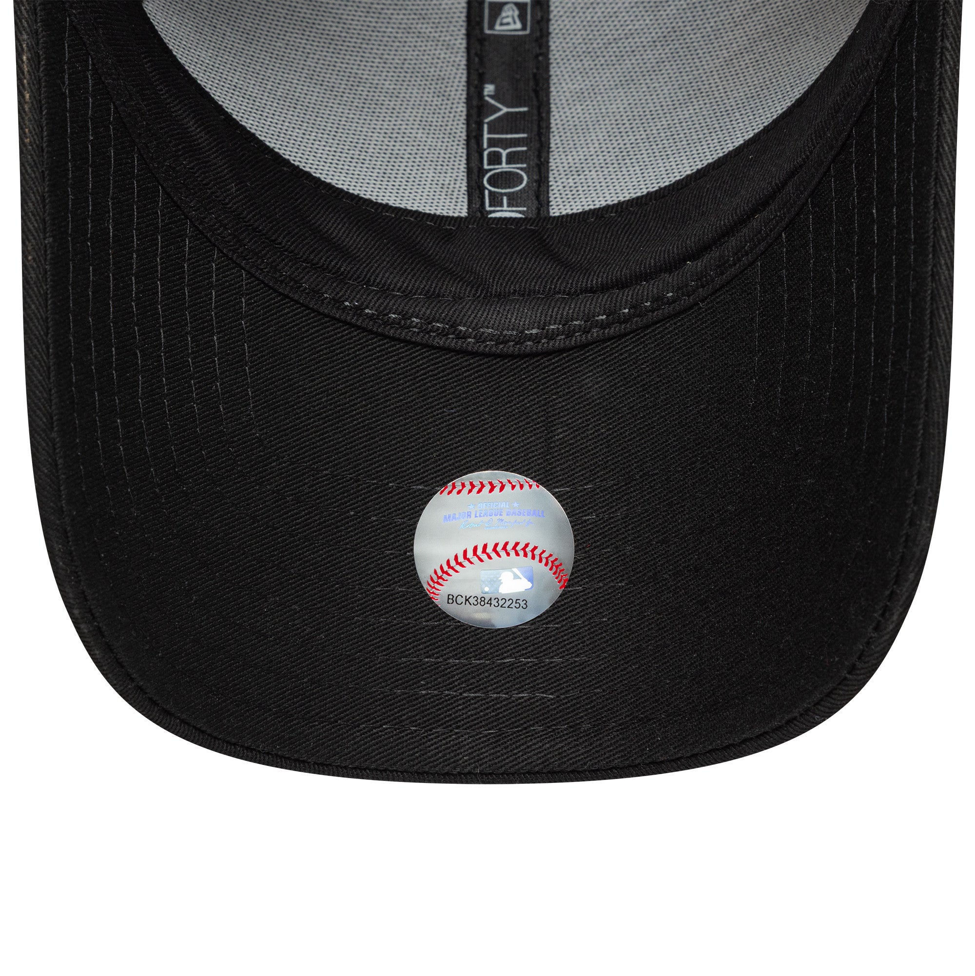 New York Yankees Womens MLB Bowback Black 9FORTY Cap