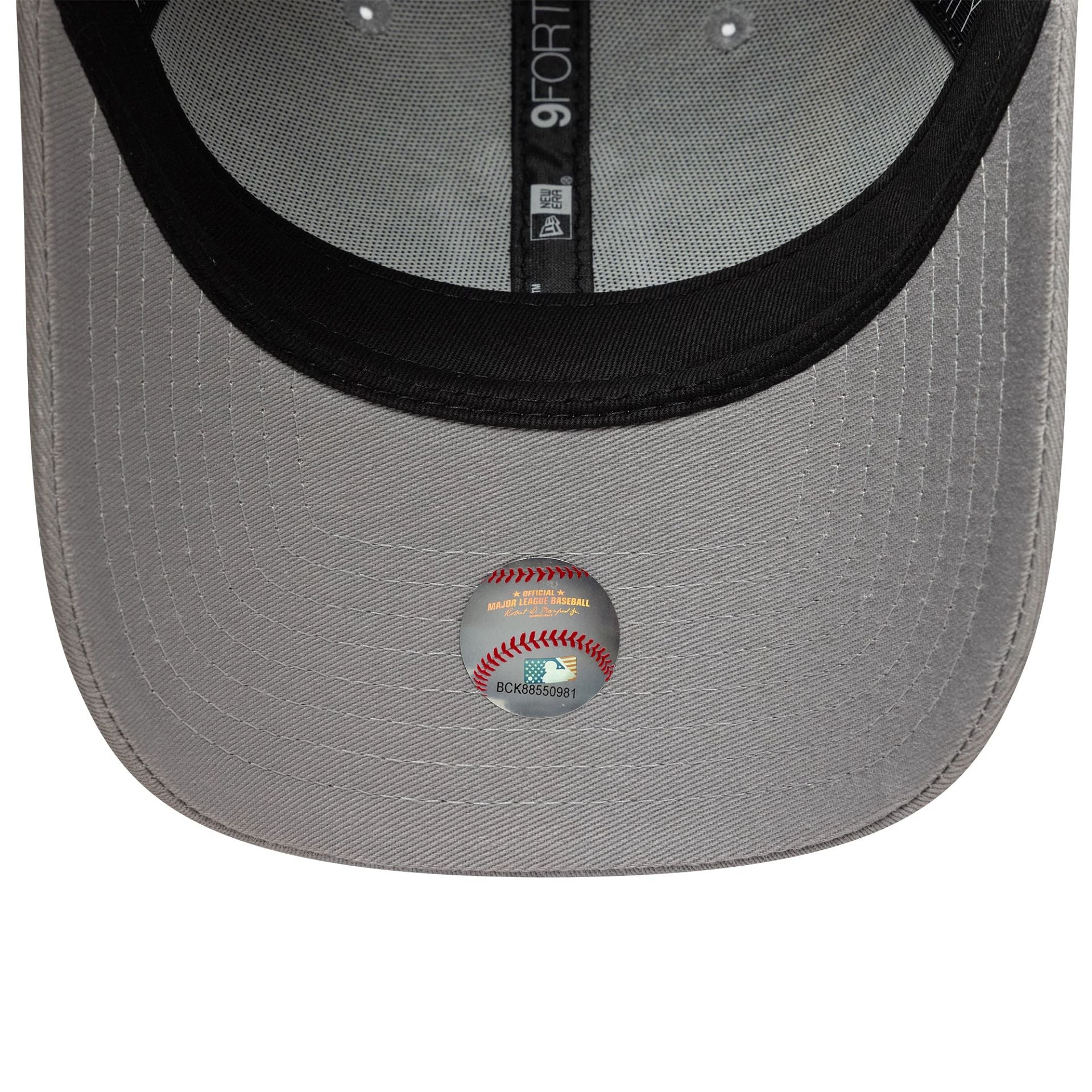 New York Yankees MLB Side Patch Grey 9FORTY Cap