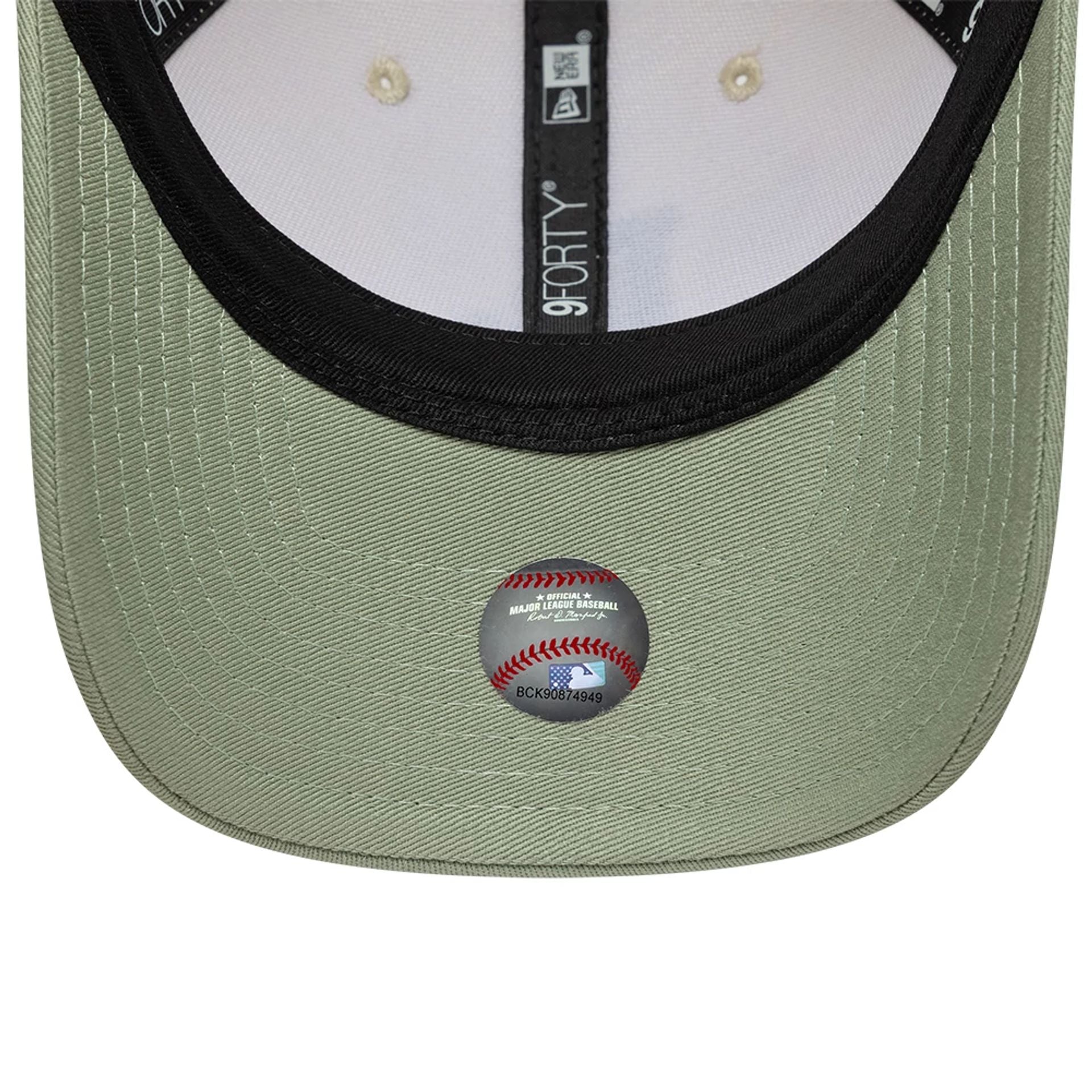 LA Dodgers MLB Side Script Cream 9FORTY M-Crown Adjustable Cap