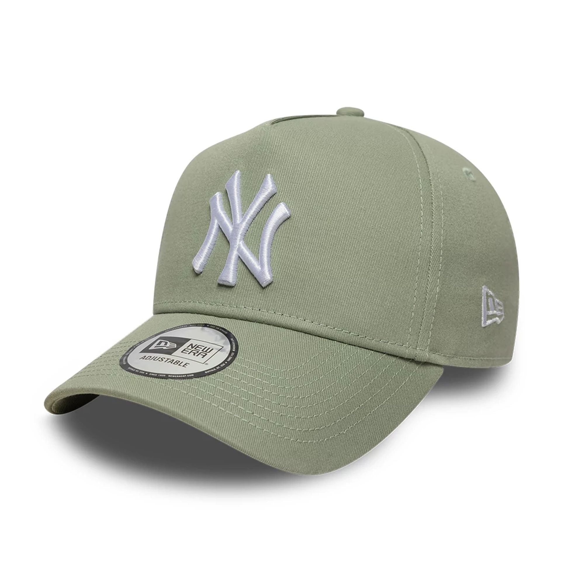 New York Yankees MLB League Essential Pastel Green 9FORTY E-Frame Adjustable Cap