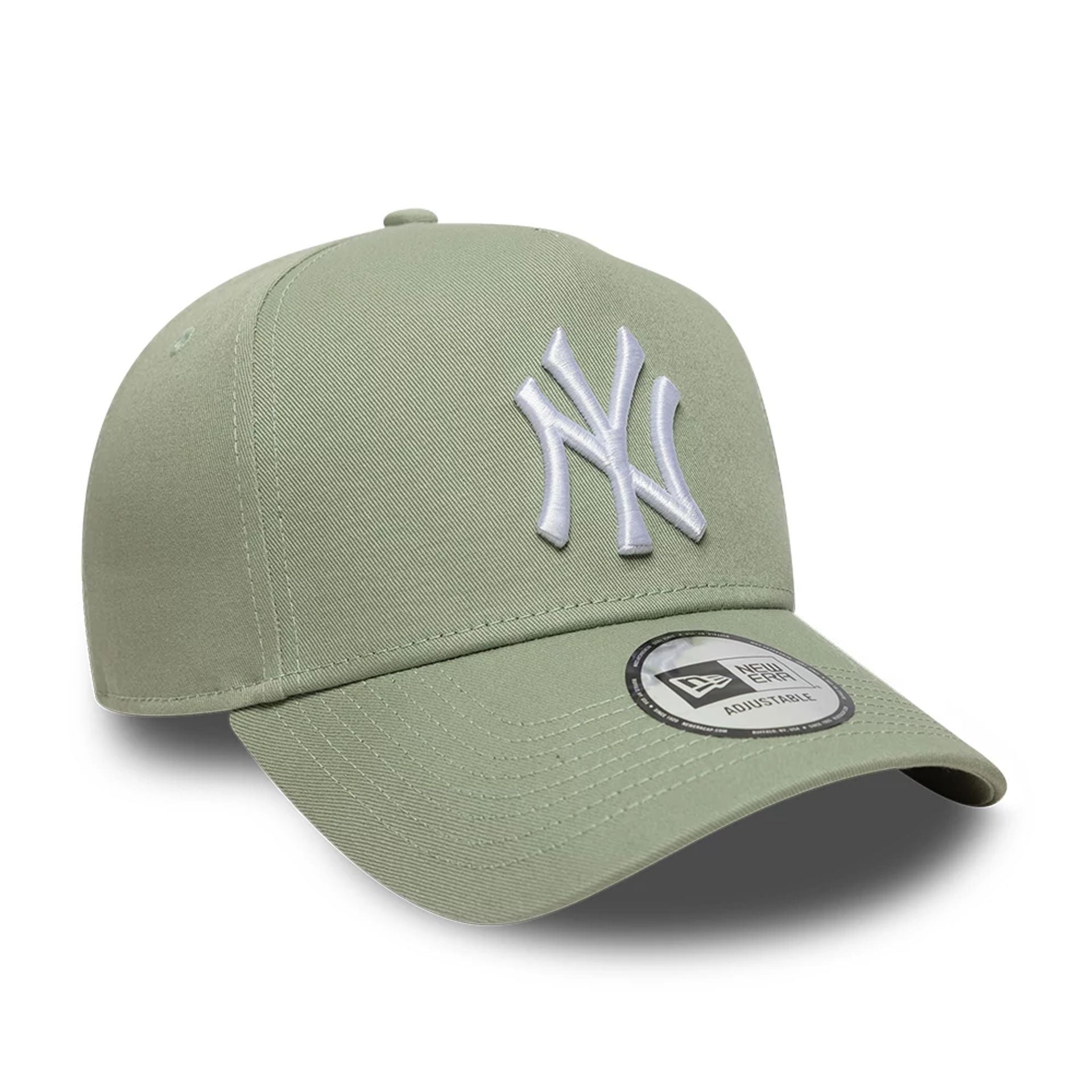 New York Yankees MLB League Essential Pastel Green 9FORTY E-Frame Adjustable Cap