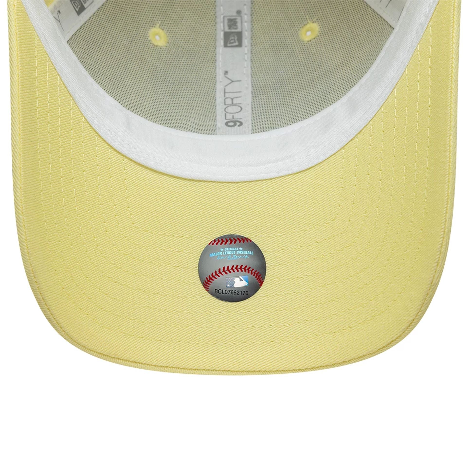 LA Dodgers MLB Team Outline Pastel Yellow 9FORTY Adjustable Cap