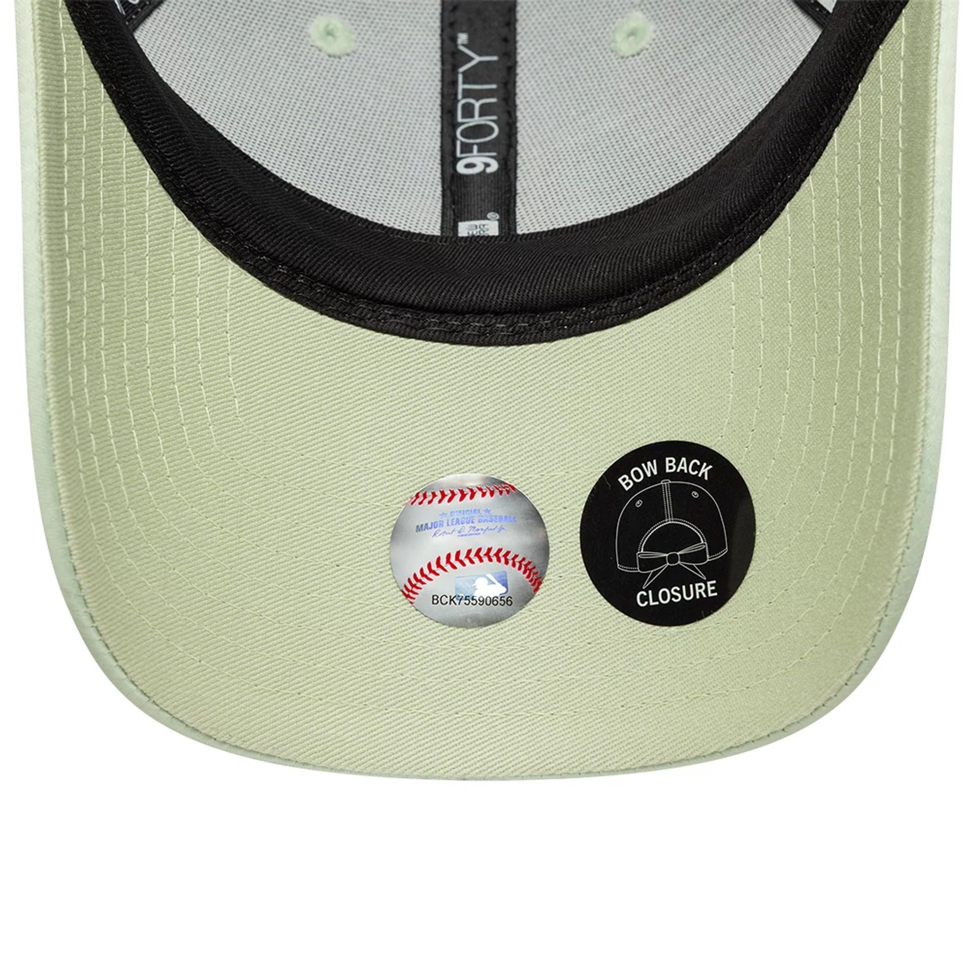 LA Dodgers Womens MLB Satin Bow Back Pastel Green 9FORTY Adjustable Cap