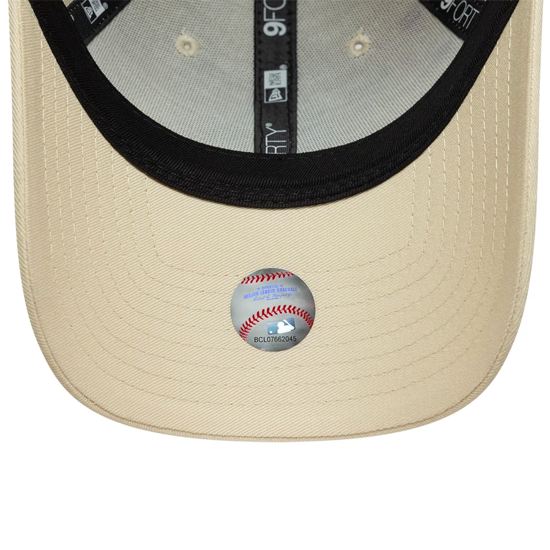 New York Yankees Womens MLB Floral Icon Cream 9FORTY Adjustable Cap