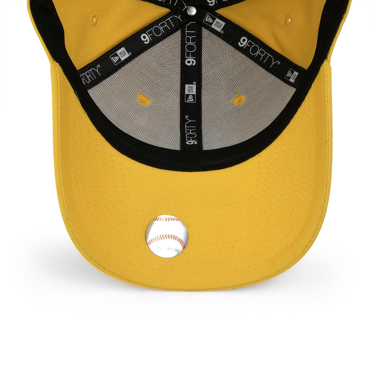 New York Yankees 9Forty Yellow Unisex Cap