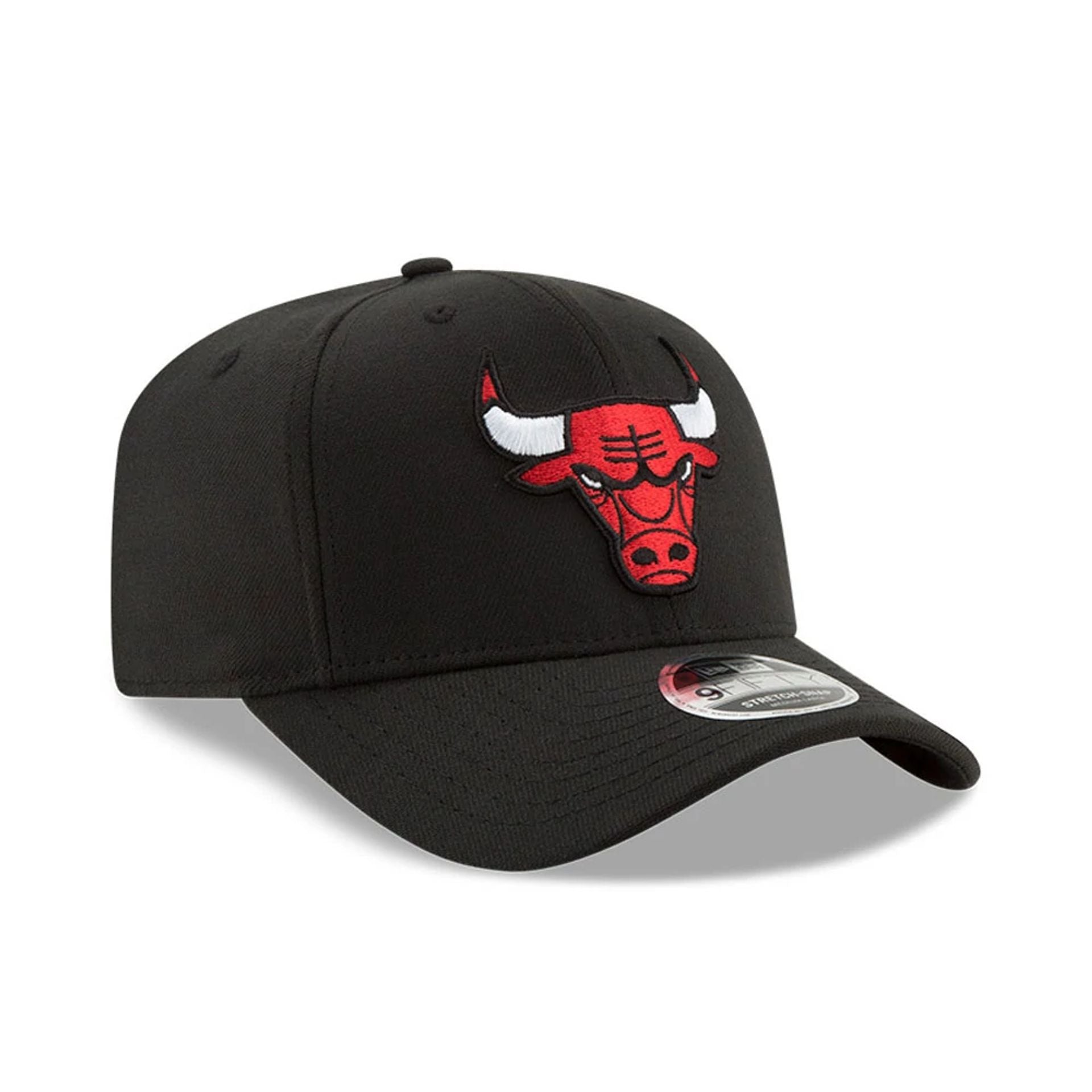 Chicago Bull Black 9FIFTY Stretch Snap Cap