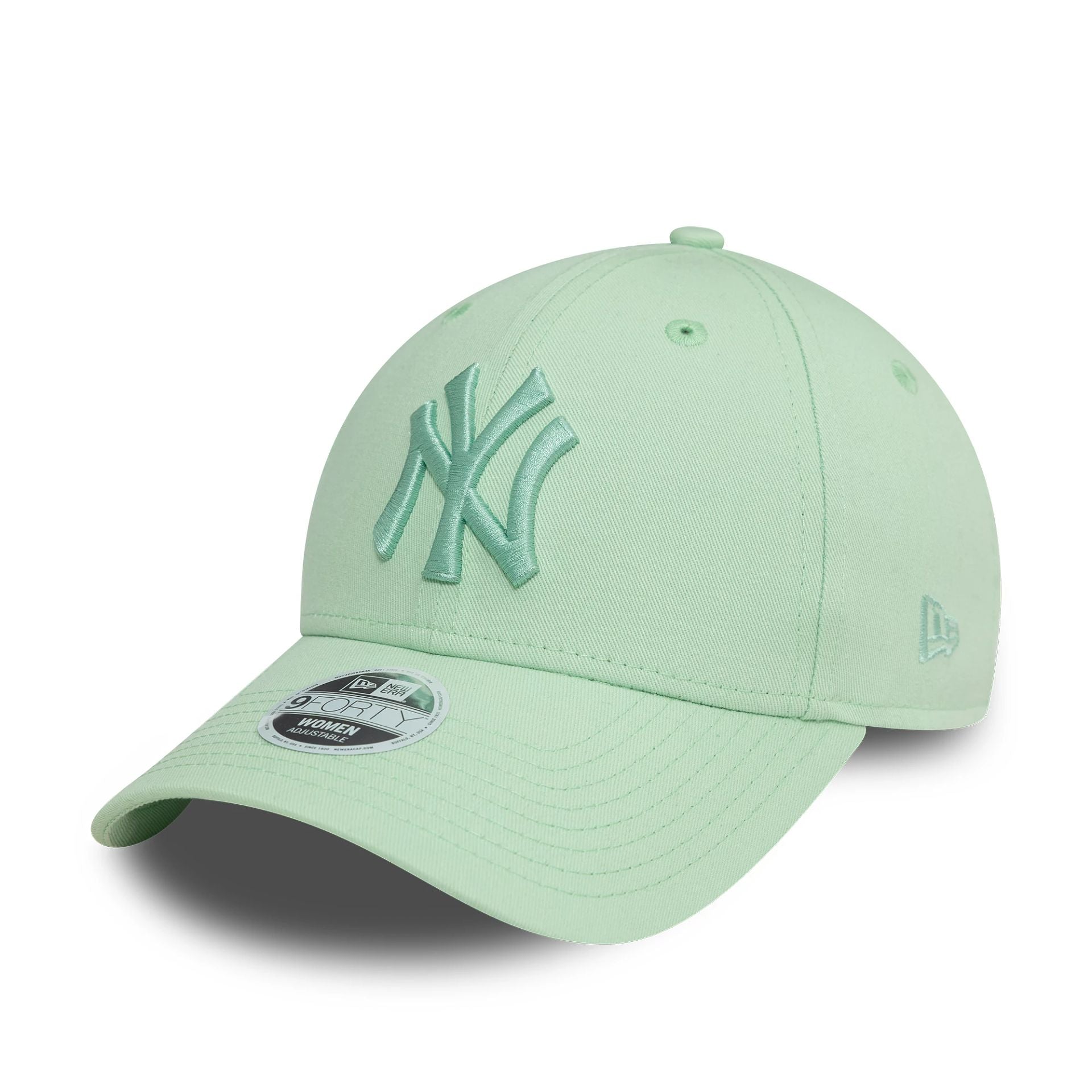 New York Yankees Womens League Essential Pastel Green 9FORTY Adjustable Cap