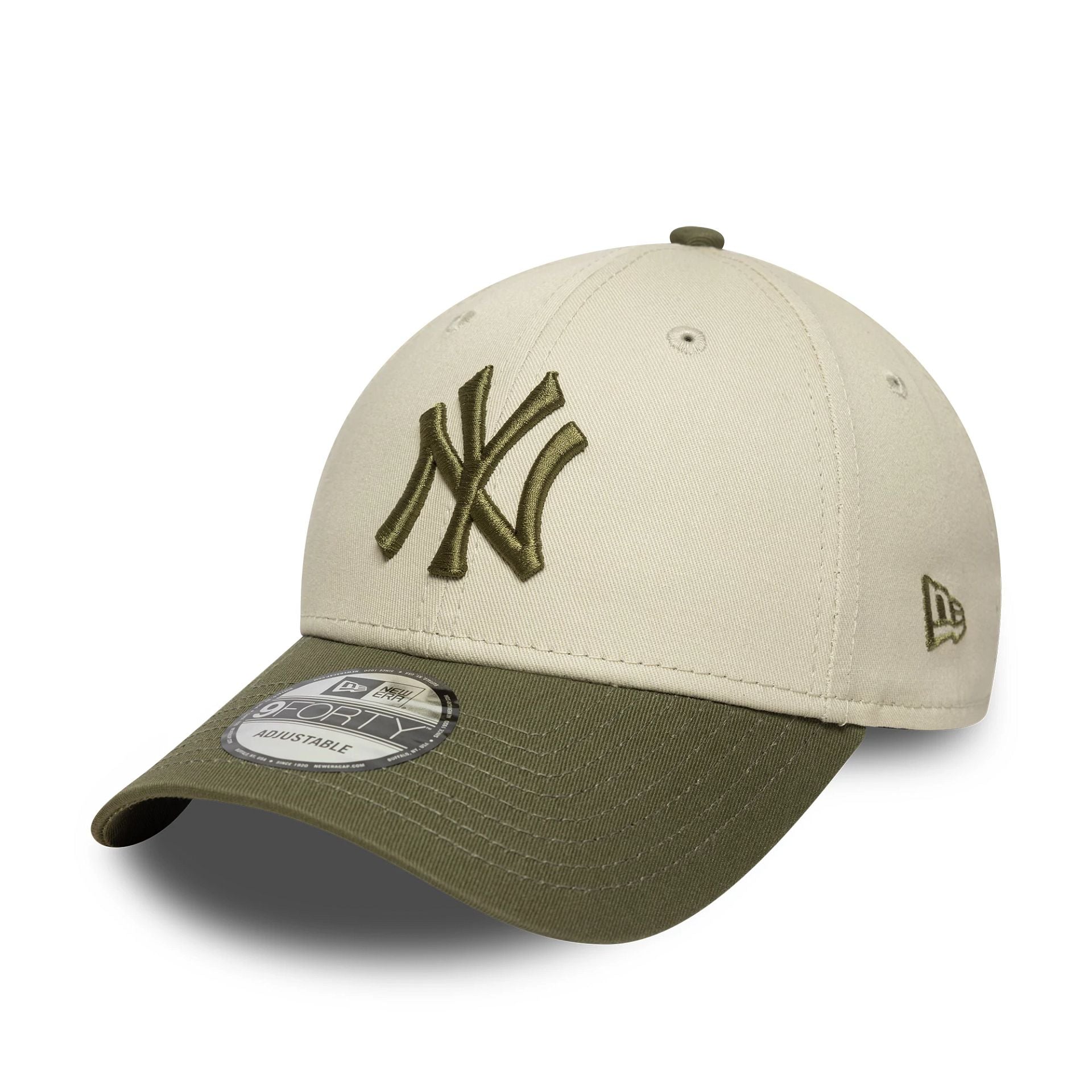 New York Yankees MLB Sidepatch Light Beige 9FORTY Adjustable Cap