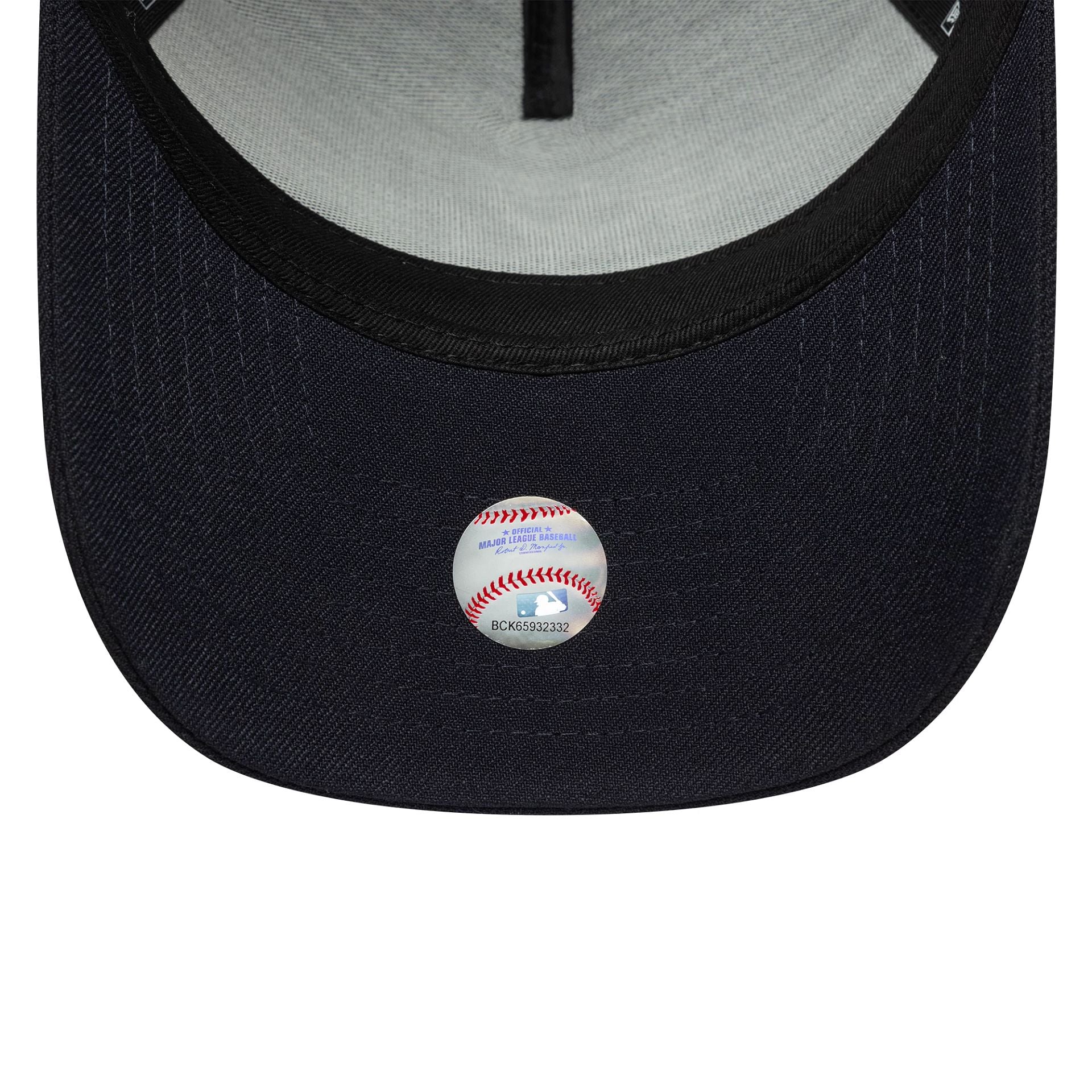 New York Yankees MLB Tonal Icon Navy 9FORTY E-Frame Adjustable Cap