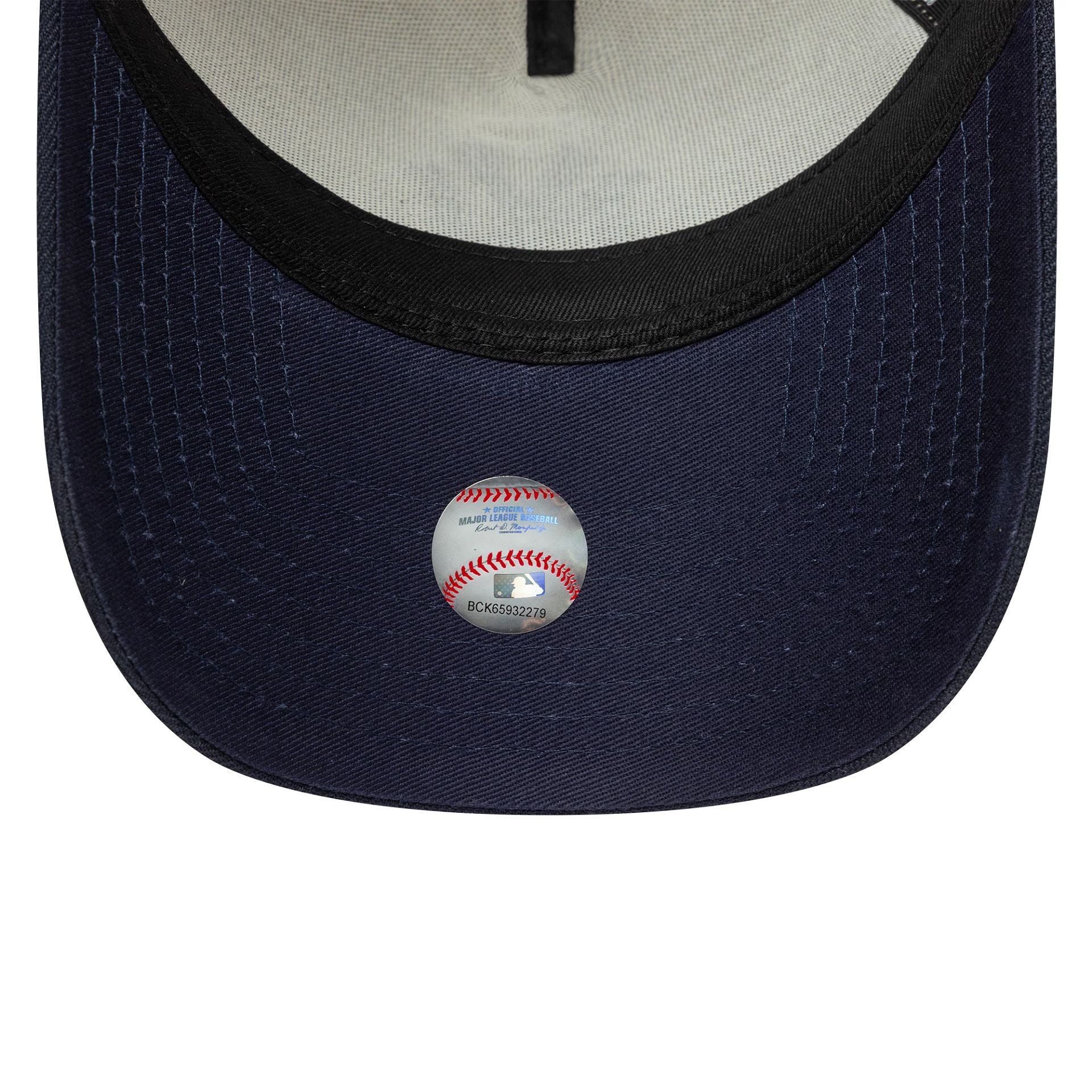 New York Yankees MLB World Series Patch Cream 9FORTY E-Frame Adjustable Cap