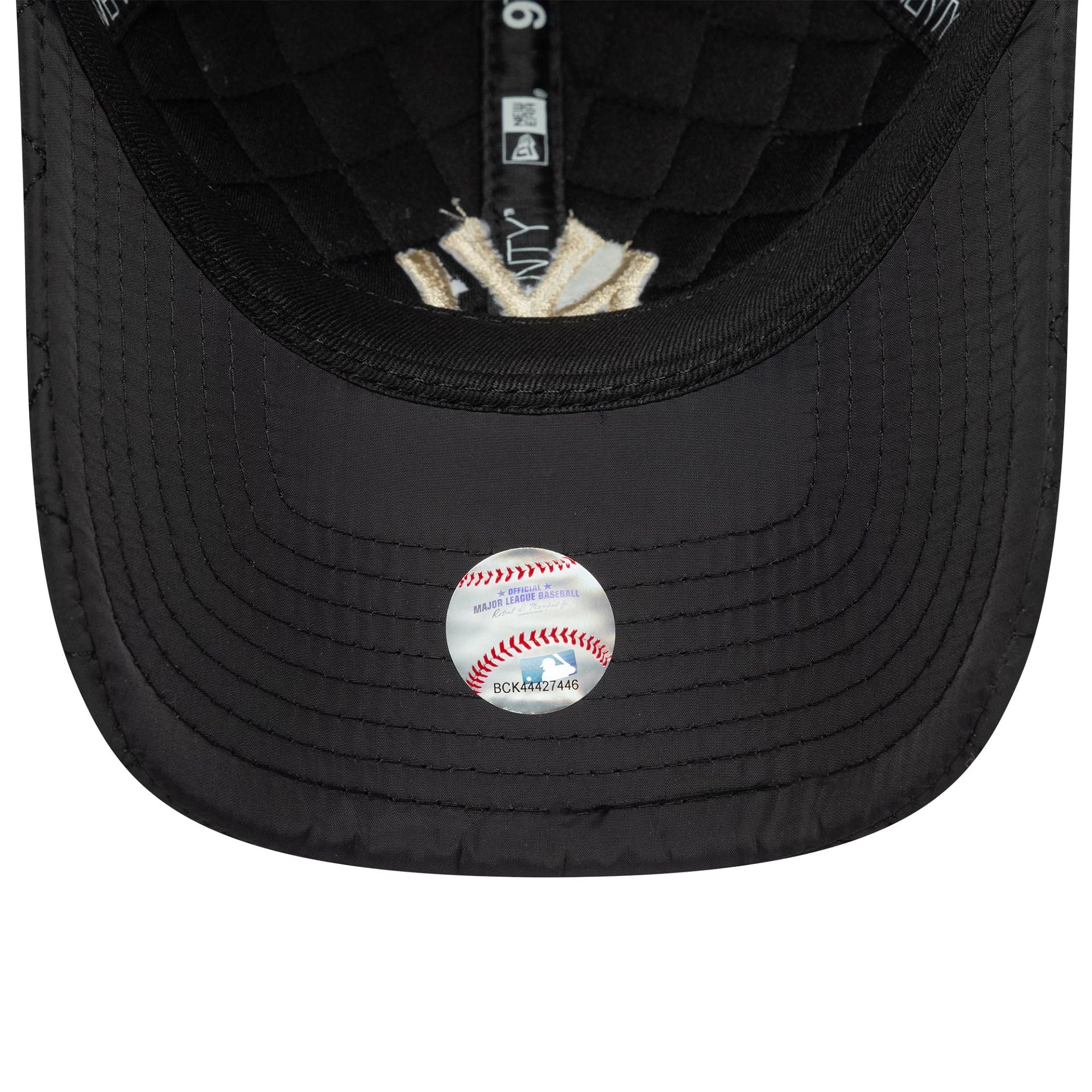 New York Yankees MLB Quilted Black 9TWENTY Adjustable Cap